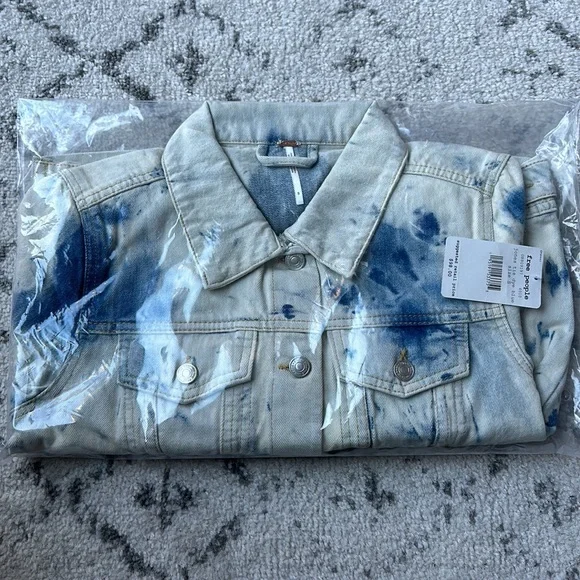NWT! Free People Rumors Denim Jacket - Jones Tie Dye Blue - Size Small - Picture 6 of 7